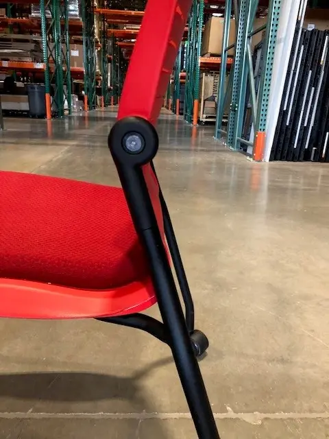 OM5 active stacker red 3.webp