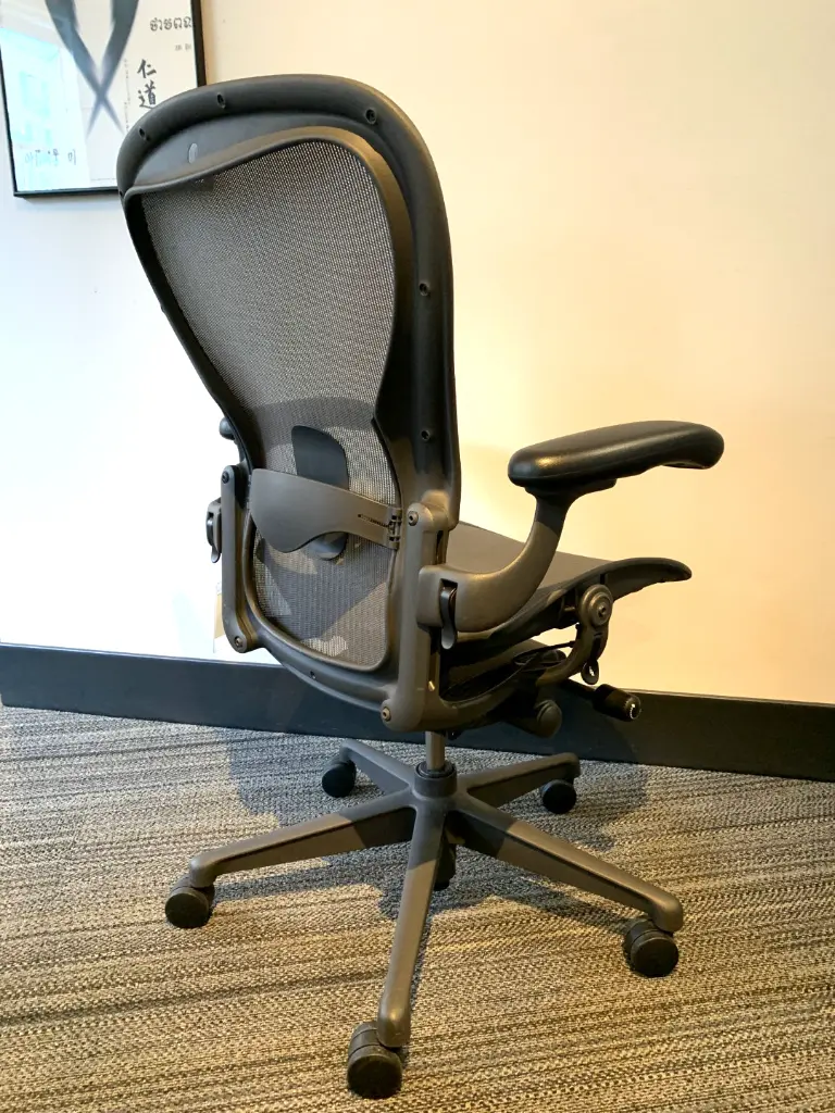 Aeron Remastered (1).webp