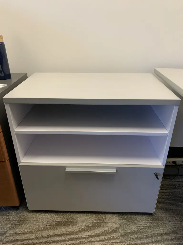 Workstations (9).webp