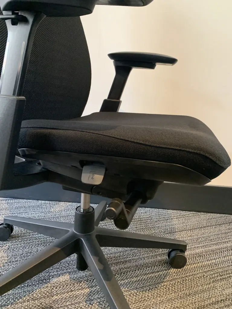 Haworth Fern Task Chair (1).webp