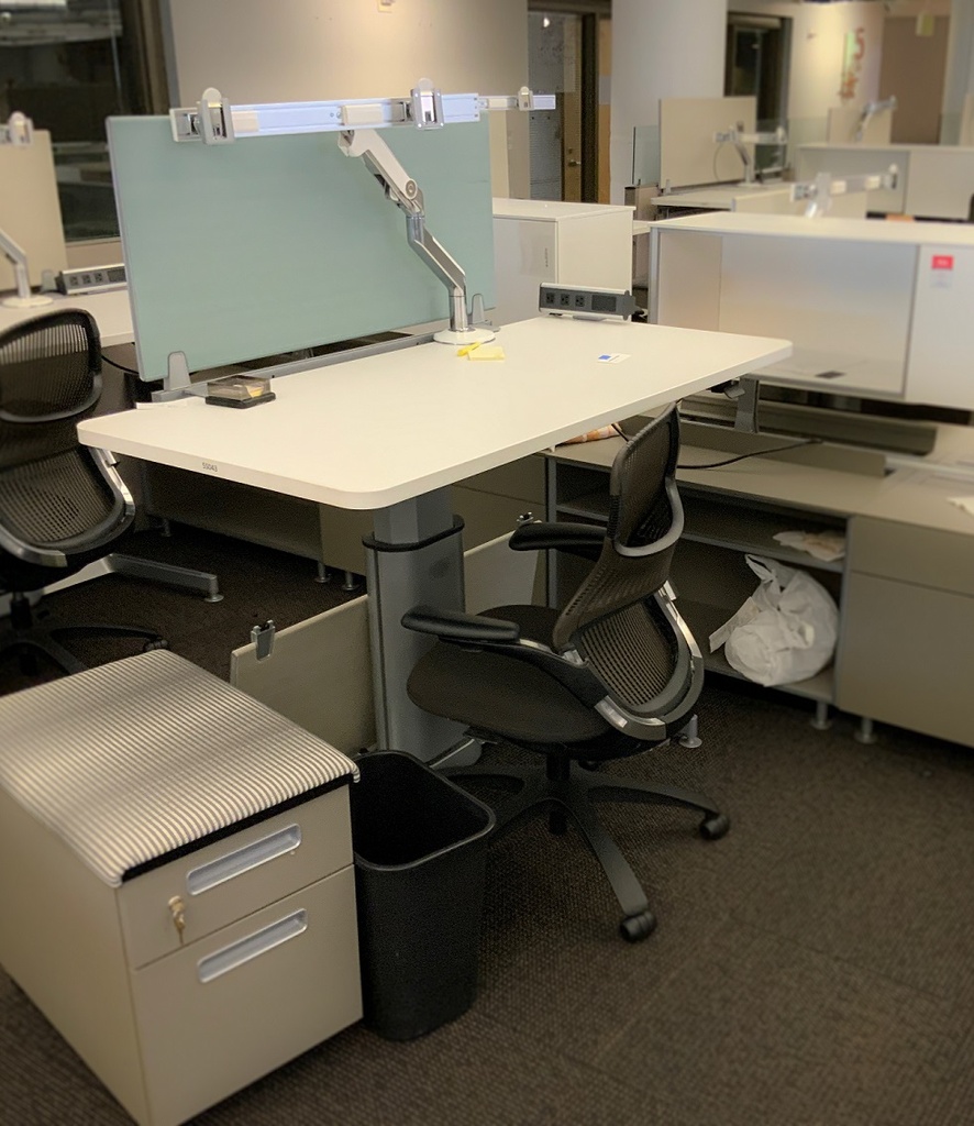 Airtouch Height Adjustable Desk